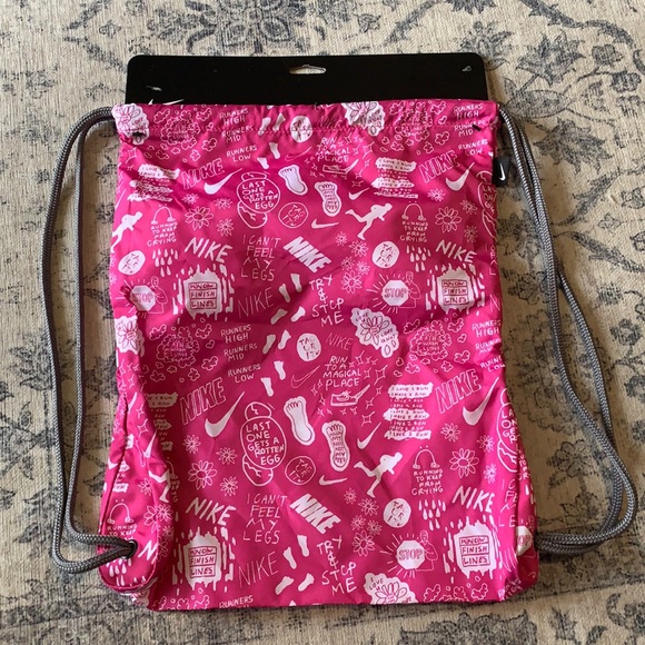 New Rare Sold Out Nike Nathan Bell Running Doodles Gym Sack